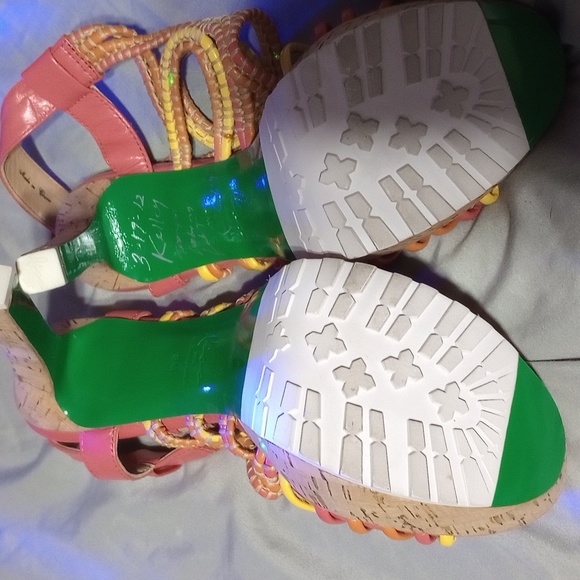 New with out box Lisa by Donald j Pliner heels - Picture 2 of 4